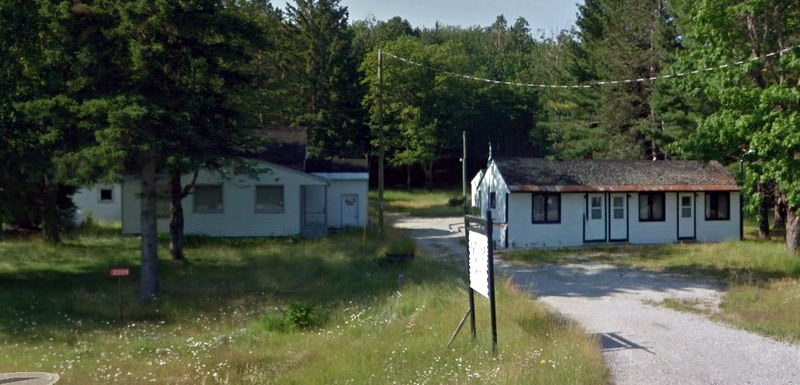 Northern Retreat (McMillan Motel) - Street View (newer photo)